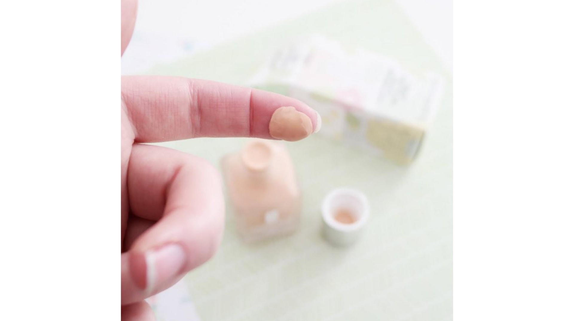 کرم-پودر-سوپر-بالانس-کلینیک-clinique