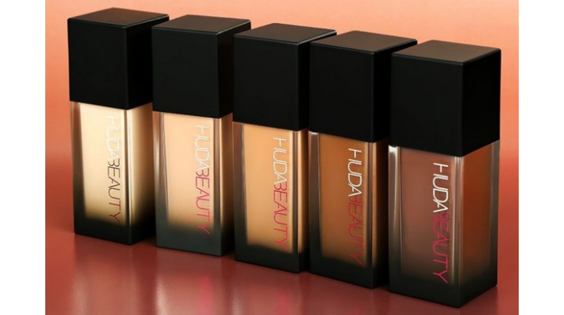 کرم-پودر-مات-هدی-بیوتی-huda-beauty